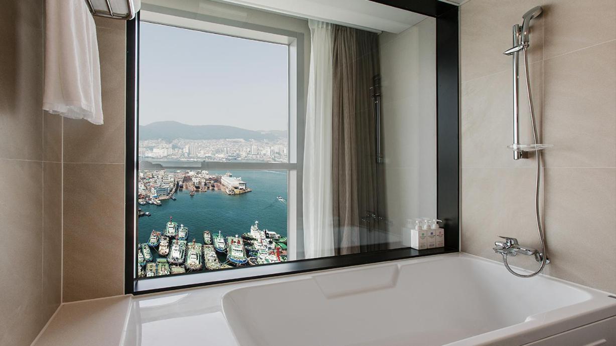 Island Hotel Busan Dış mekan fotoğraf