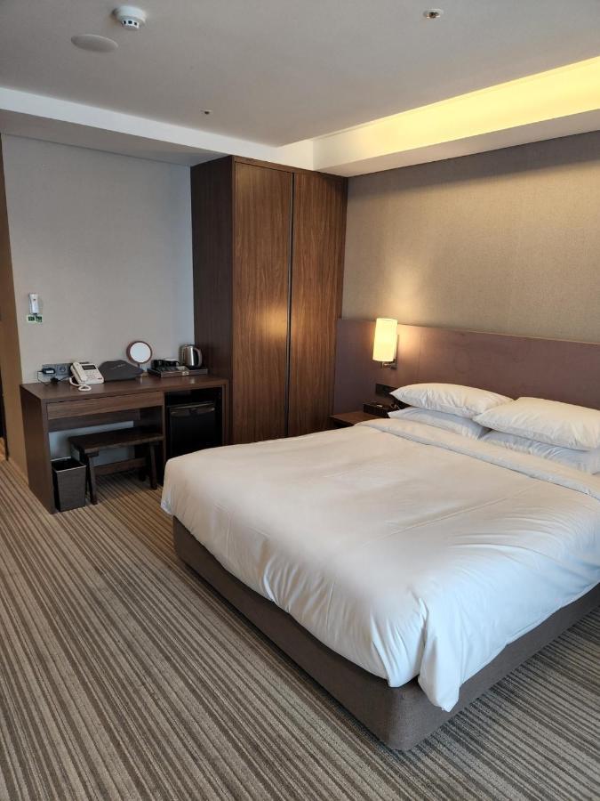 Island Hotel Busan Dış mekan fotoğraf